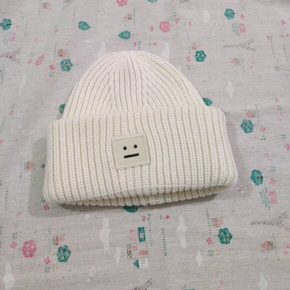 Acne Studios White Wool Knit Hat - Picture 1 of 7